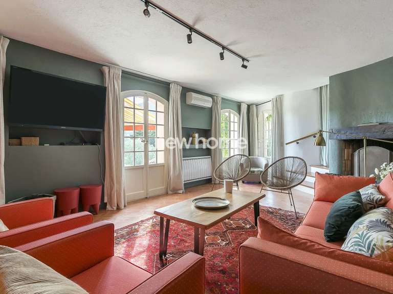 Maison Seillans - 5 chambres - 192m²