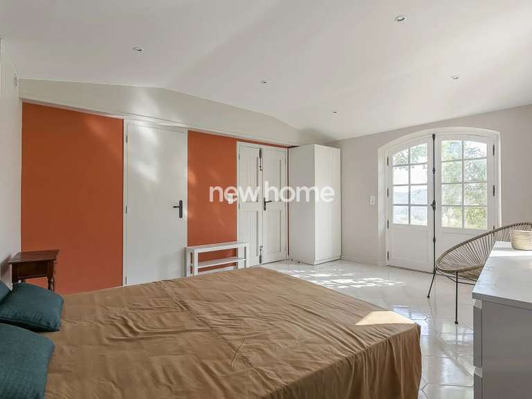 Maison Seillans - 5 chambres - 192m²