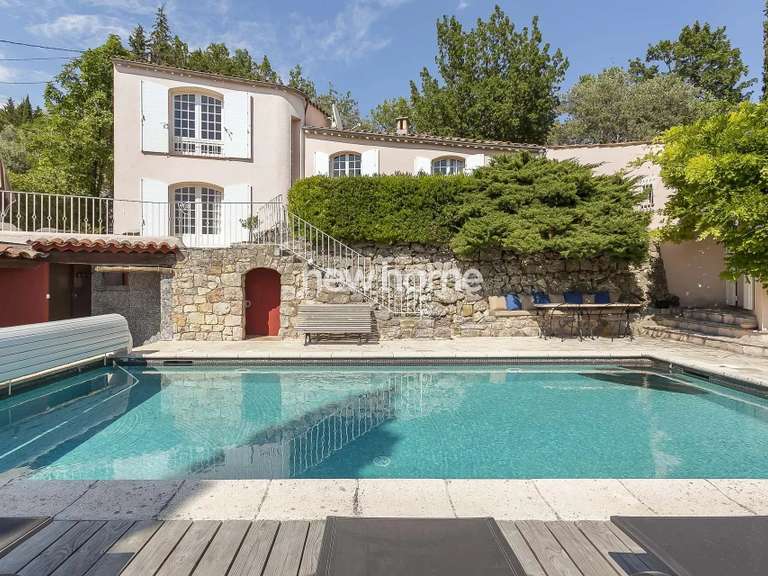 Maison Seillans - 5 chambres - 192m²