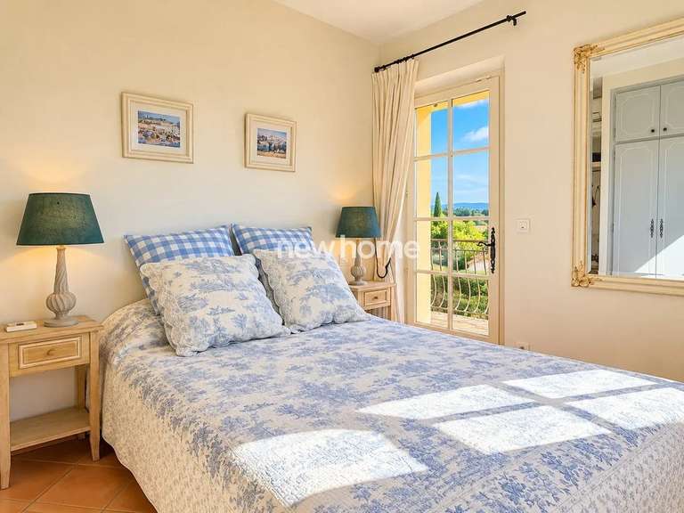 House Tourrettes - 4 bedrooms - 135m²