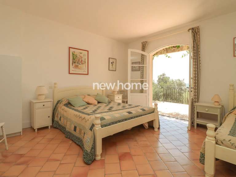 House Fayence - 5 bedrooms - 224m²