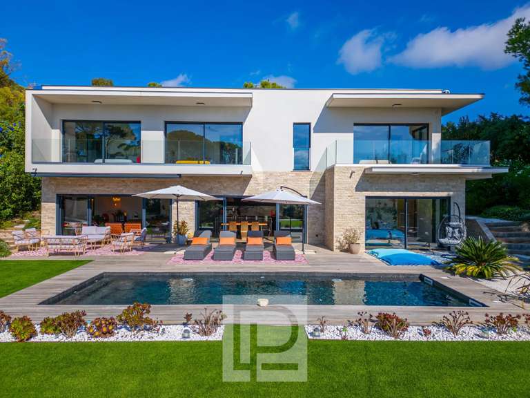 Maison Mougins - 4 chambres - 224m²