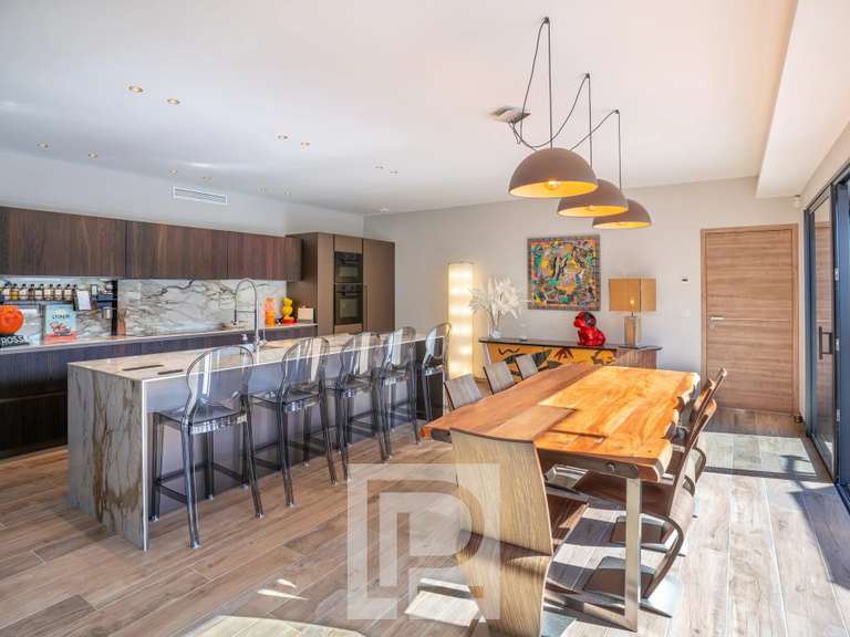 Maison Mougins - 4 chambres - 224m²