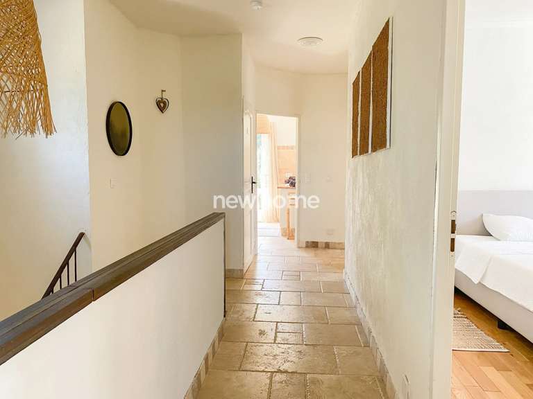 Maison Draguignan - 4 chambres - 206m²