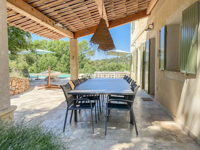 Maison Draguignan - 4 chambres - 206m²