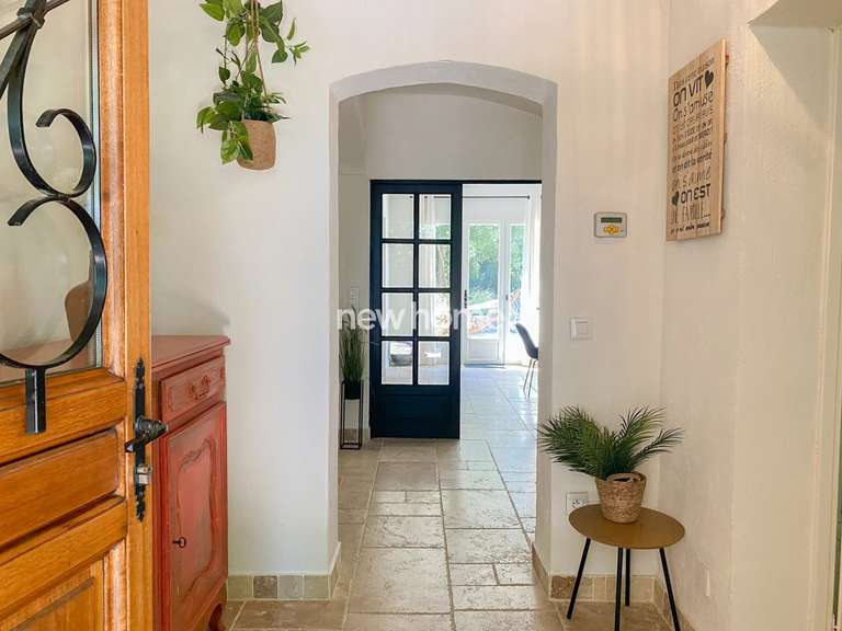 Maison Draguignan - 4 chambres - 206m²
