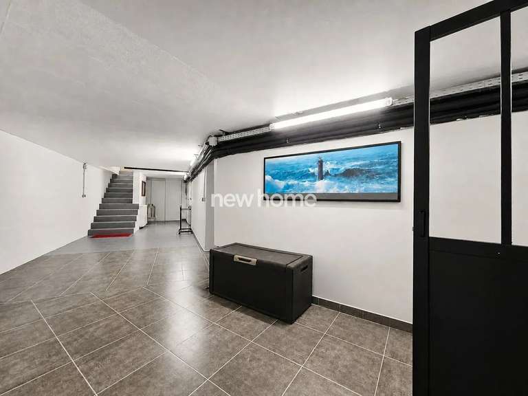 Maison Saint-Antonin-du-Var - 3 chambres - 202m²