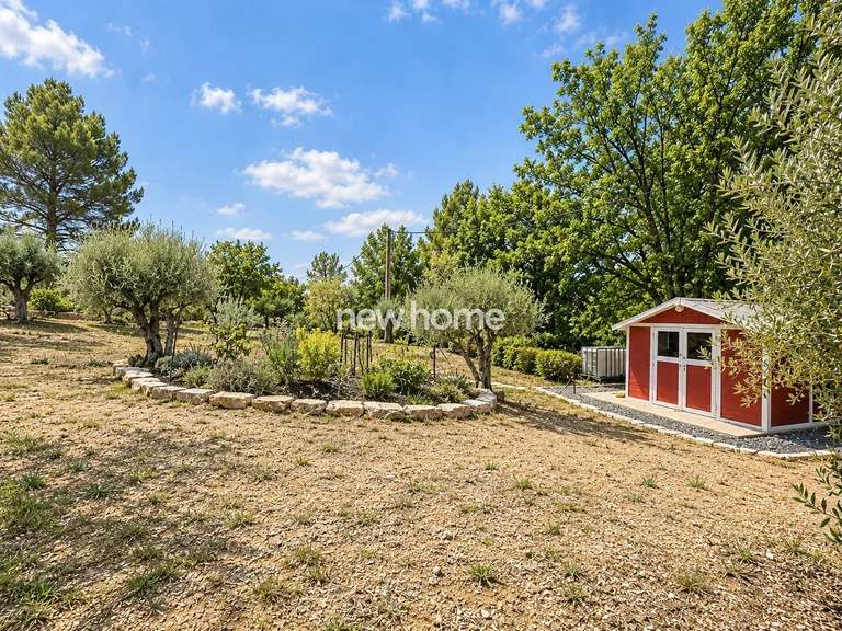 Maison Saint-Antonin-du-Var - 3 chambres - 202m²