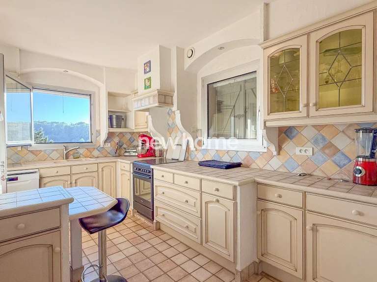 Maison Lorgues - 3 chambres - 210m²