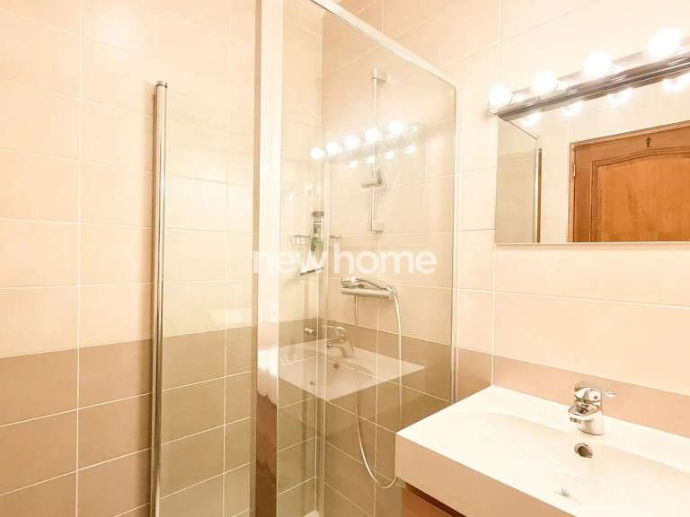Maison Lorgues - 3 chambres - 210m²