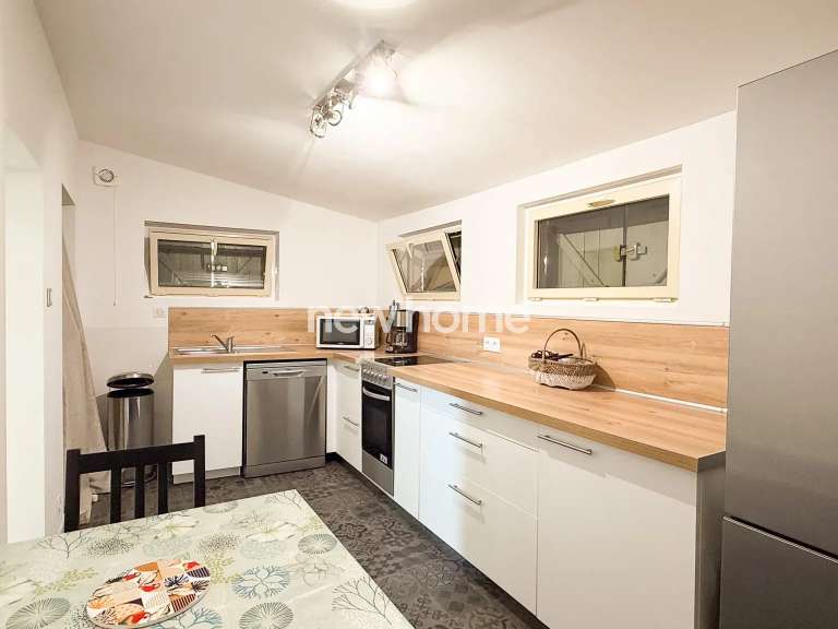 Maison Lorgues - 3 chambres - 210m²