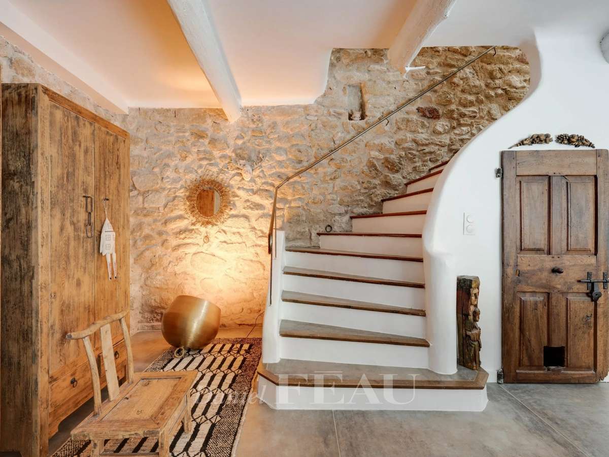 House Cadenet