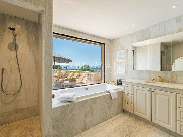 Maison Cannes - 6 chambres - 250m²