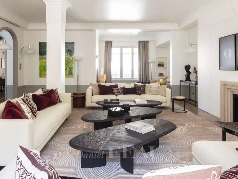 Maison Paris 6e - 4 chambres - 390m²