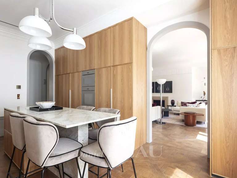 Maison Paris 6e - 4 chambres - 390m²