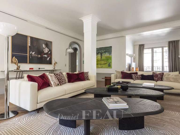 Maison Paris 6e - 4 chambres - 390m²