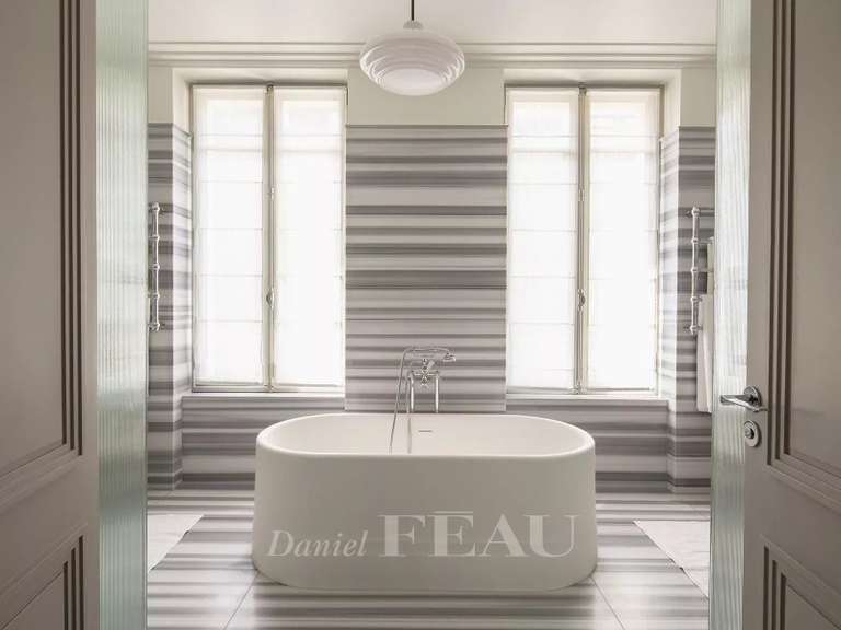 Maison Paris 6e - 4 chambres - 390m²