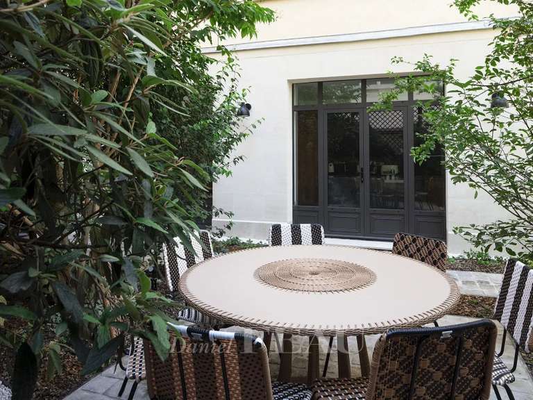 Maison Paris 6e - 4 chambres - 390m²