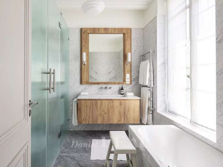 Maison Paris 6e - 4 chambres - 390m²