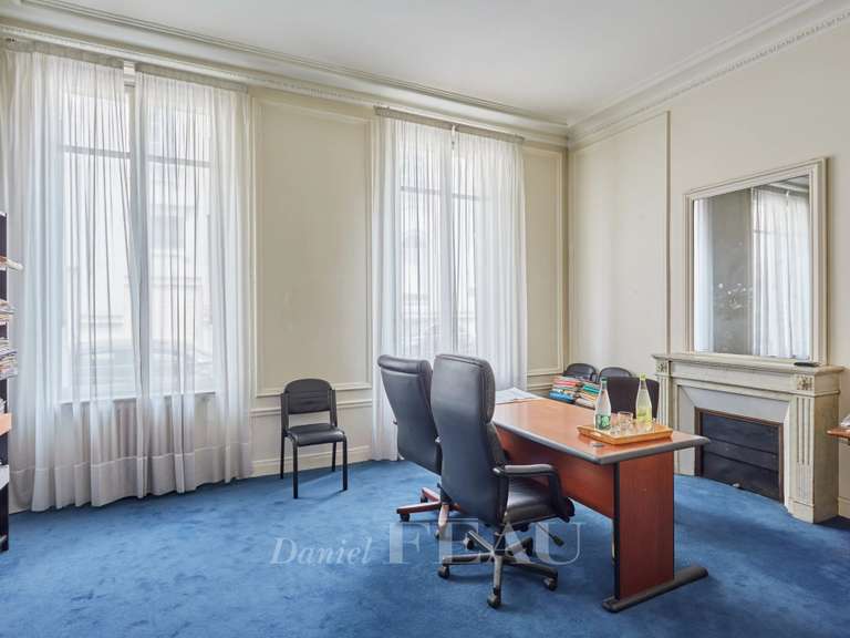 Maison Paris 7e - 7 chambres - 608m²