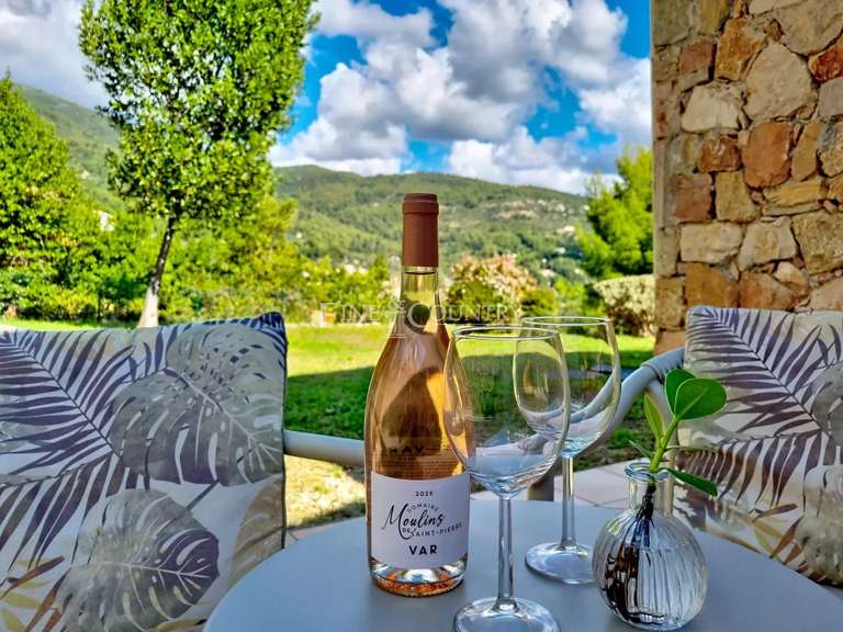 Maison Seillans - 3 chambres - 103m²