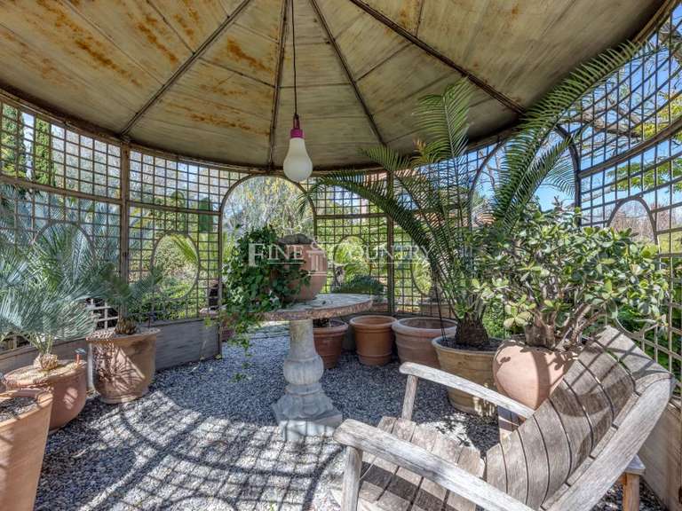 Maison Grasse - 4 chambres - 230m²