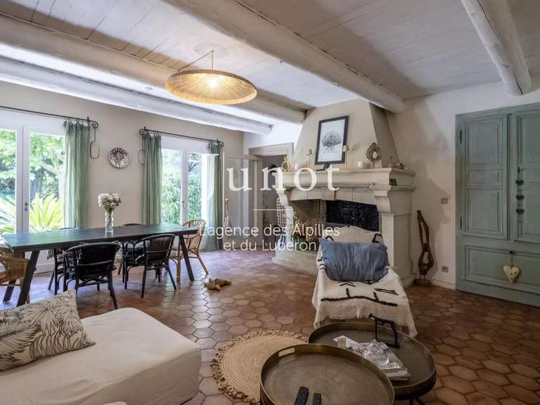 Maison Saint-Rémy-de-Provence - 5 chambres - 255m²