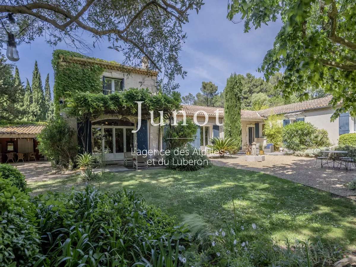 Maison Saint-Rémy-de-Provence
