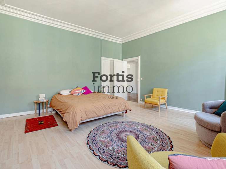 Maison Villeneuve-sur-Yonne - 522m²