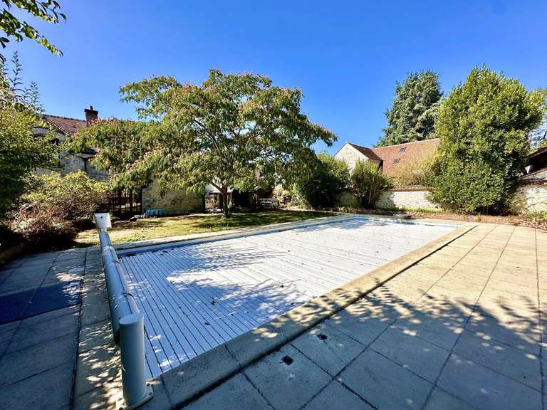 Maison Saint-Germain-sur-École - 1 chambre - 250m²