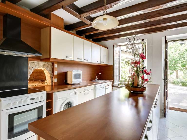 Maison Saint-Germain-sur-École - 1 chambre - 250m²