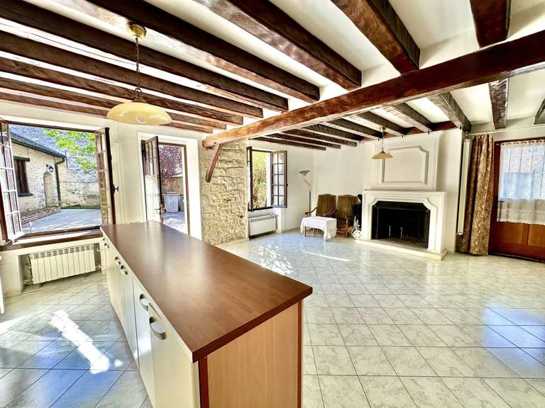 Maison Saint-Germain-sur-École - 1 chambre - 250m²