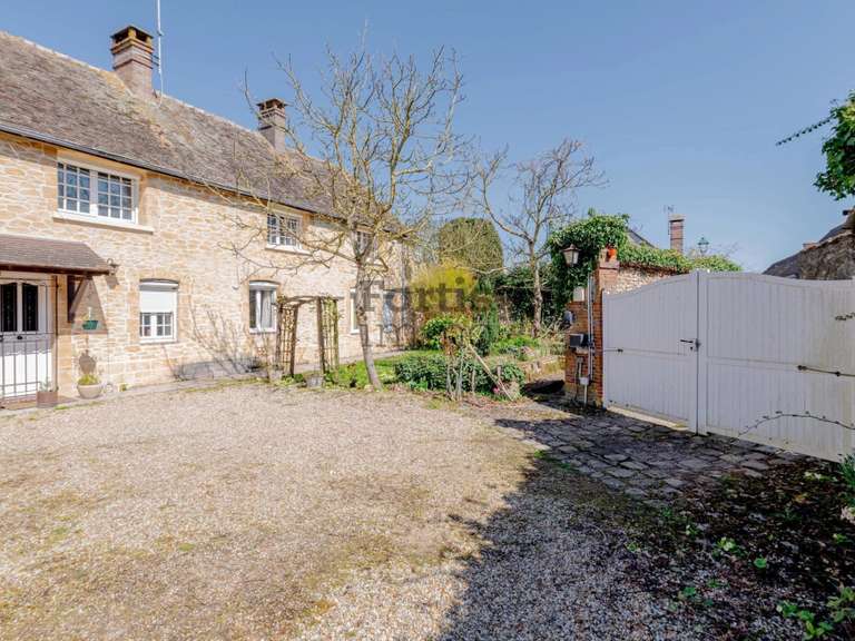 Maison Cherisy - 381m²