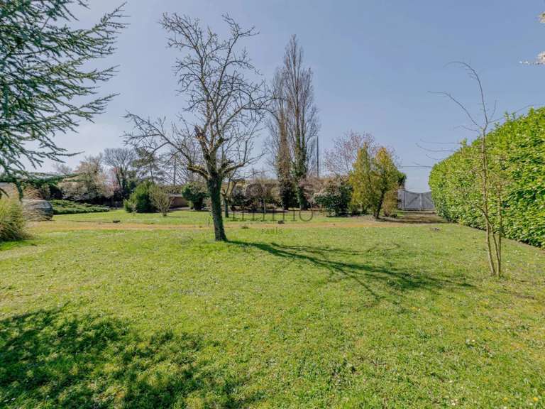 Maison Cherisy - 381m²