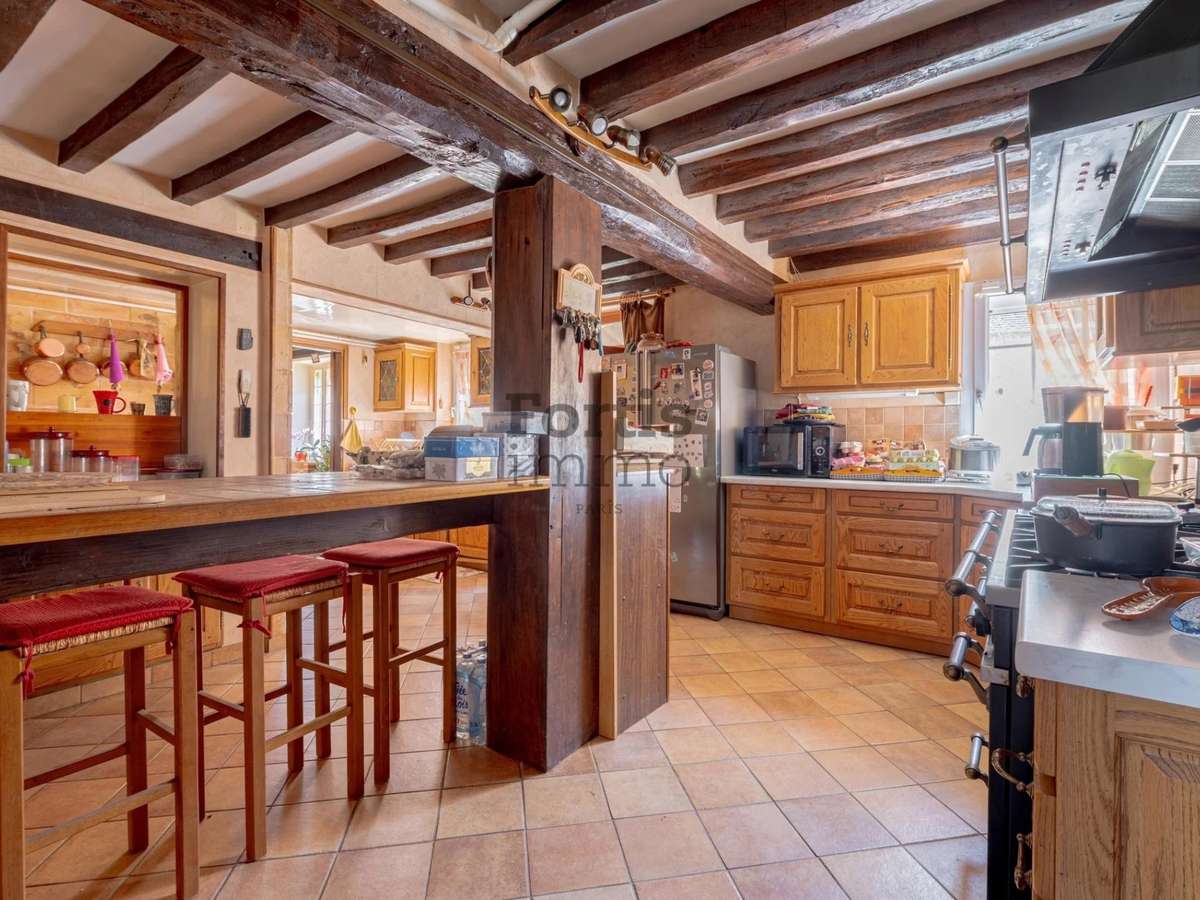Maison Cherisy