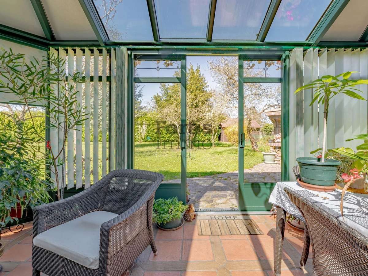 Maison Cherisy