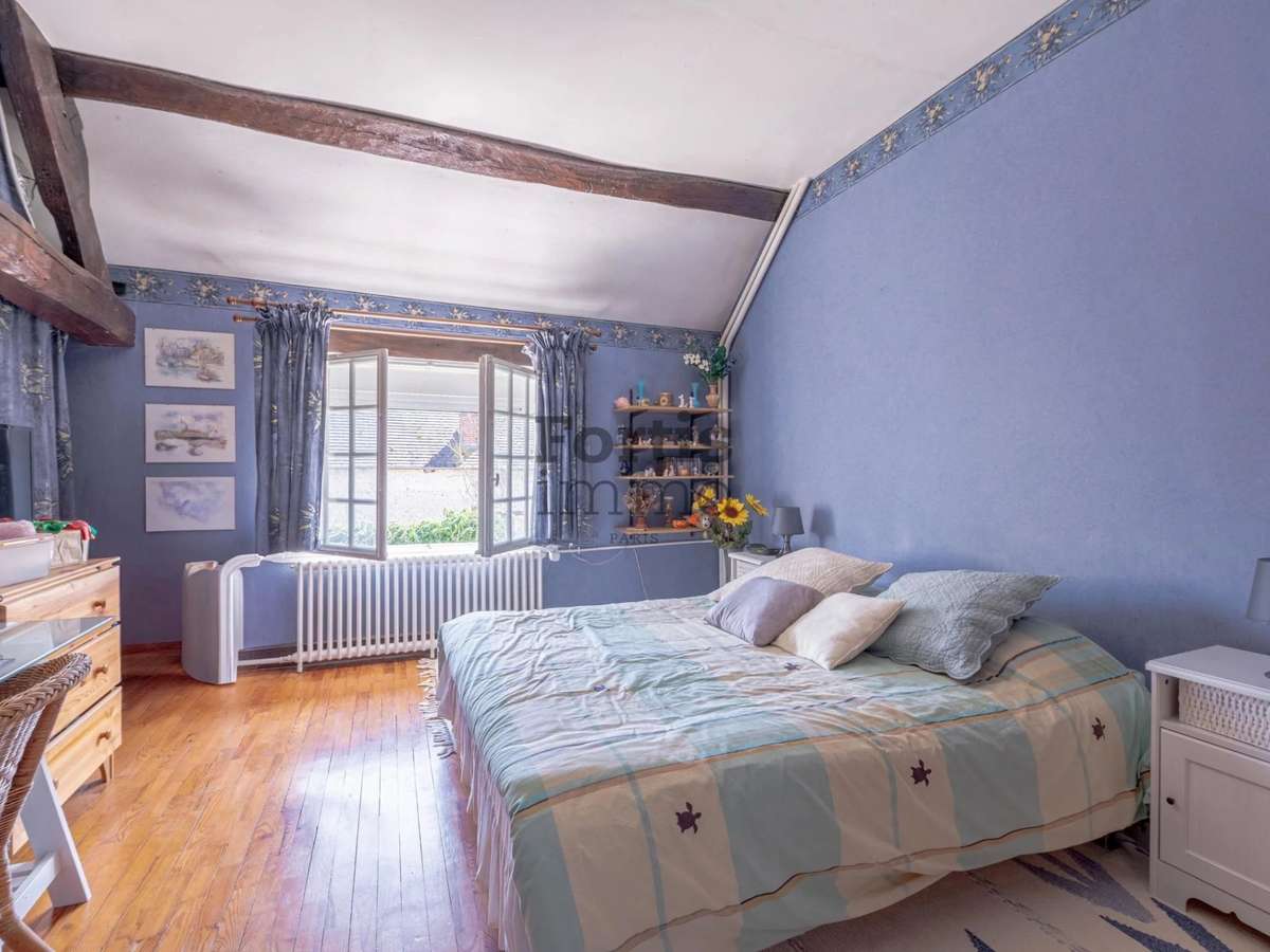 Maison Cherisy