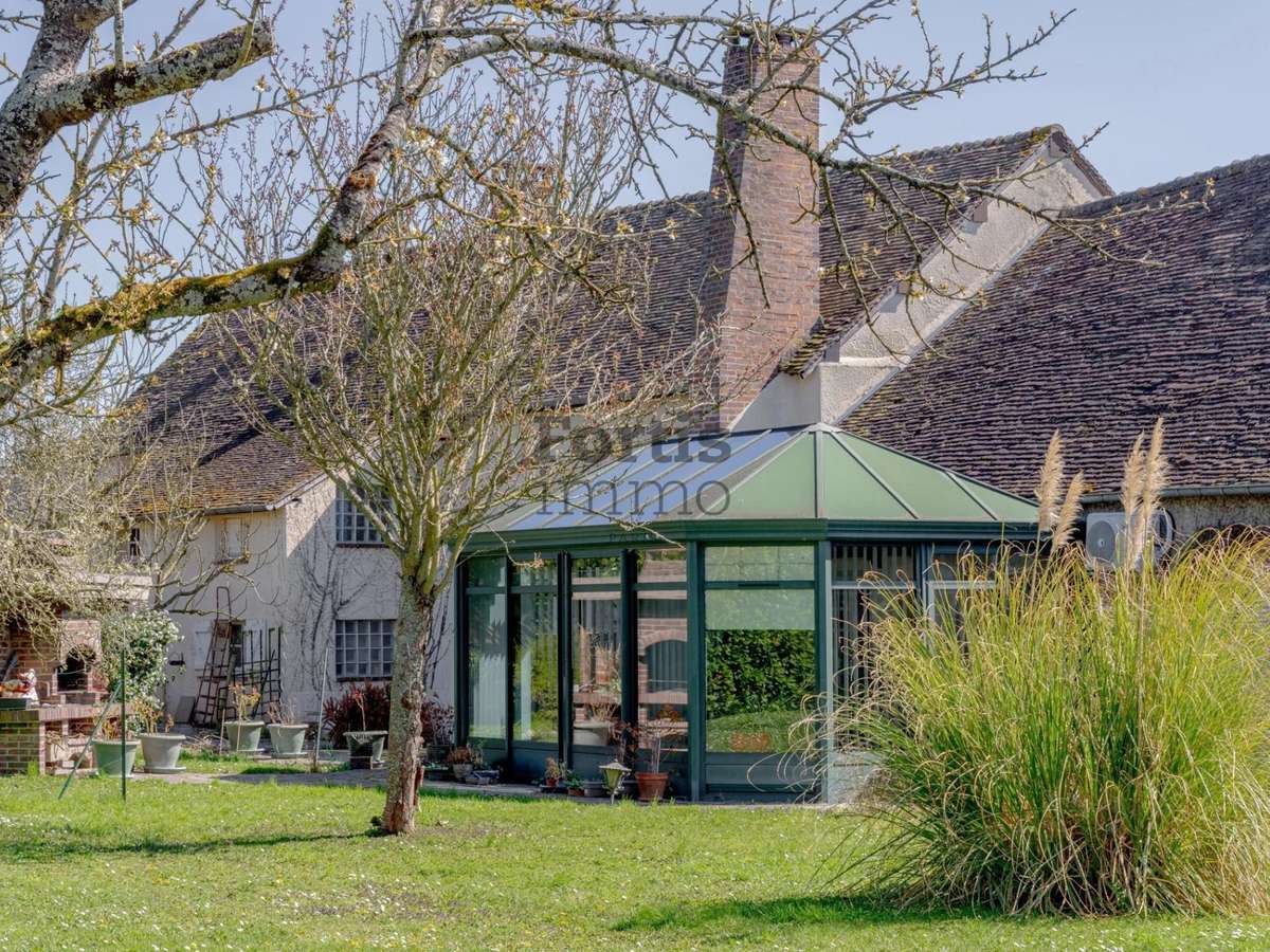 Maison Cherisy