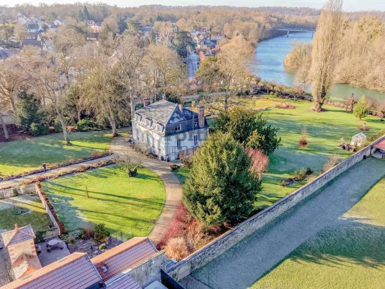 Maison Germigny-l'Évêque - 244m²