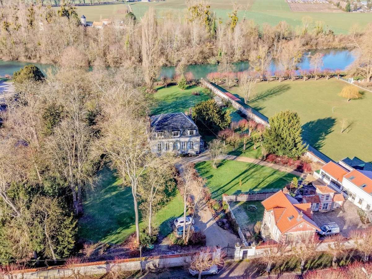 Maison Germigny-l'Évêque
