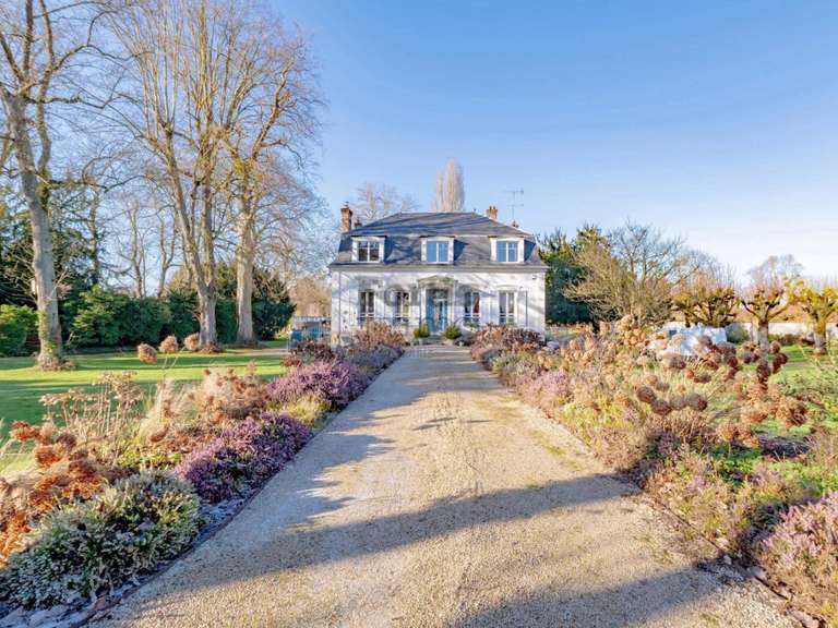 Maison Germigny-l'Évêque - 244m²
