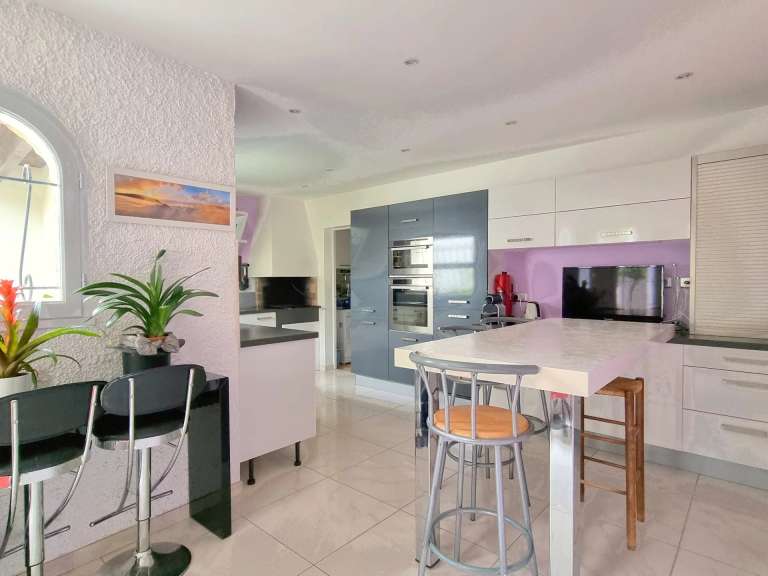 Maison Gujan-Mestras - 208m²
