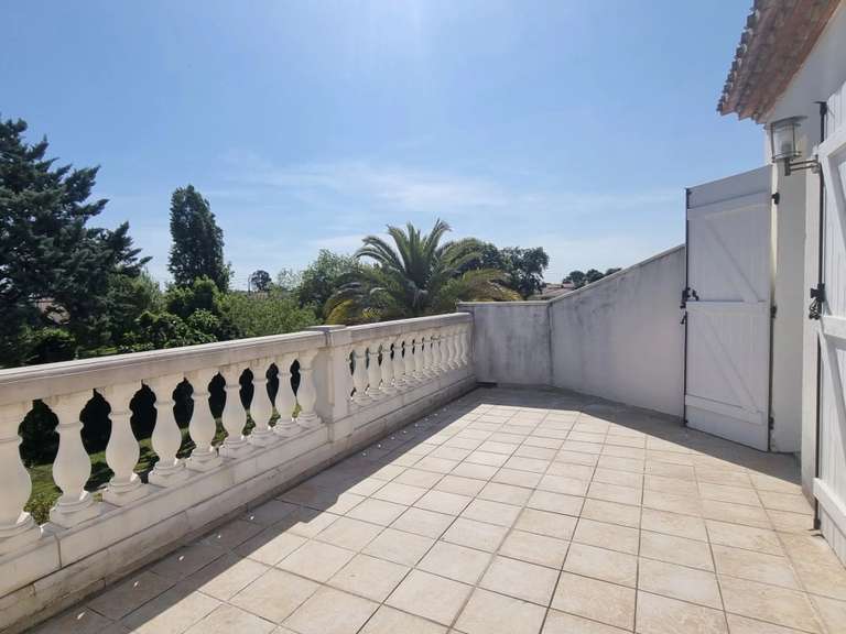 Maison Gujan-Mestras - 208m²