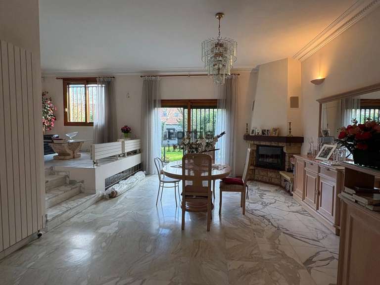 Maison Bagnolet - 265m²