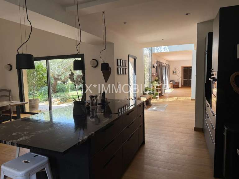 Maison Paradou - 240m²