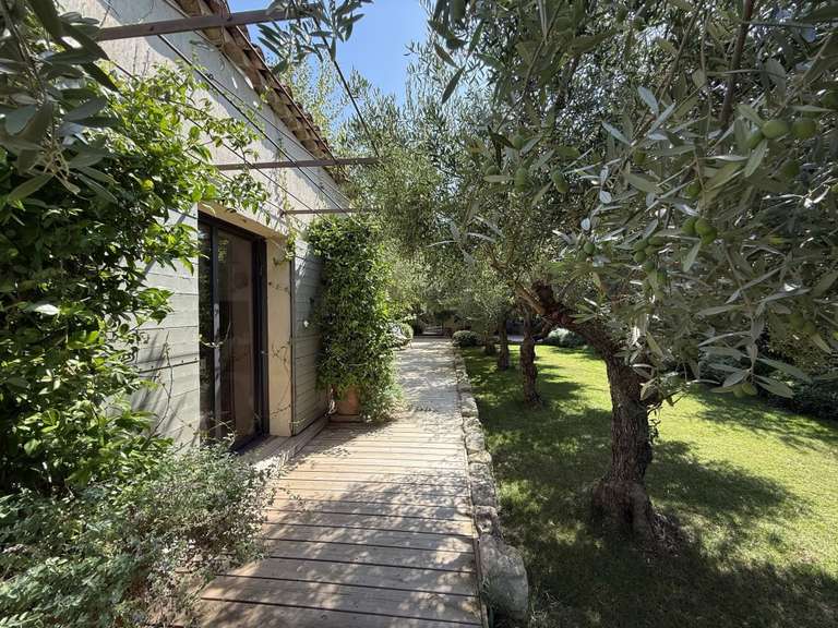 Maison Paradou - 240m²