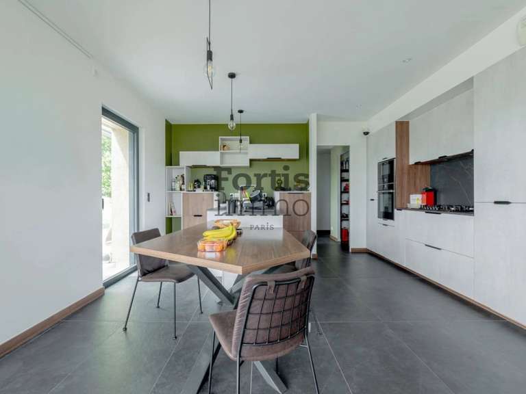 Maison Verrières-le-Buisson - 6 chambres - 339m²