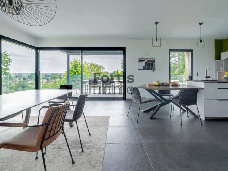 Maison Verrières-le-Buisson - 6 chambres - 339m²