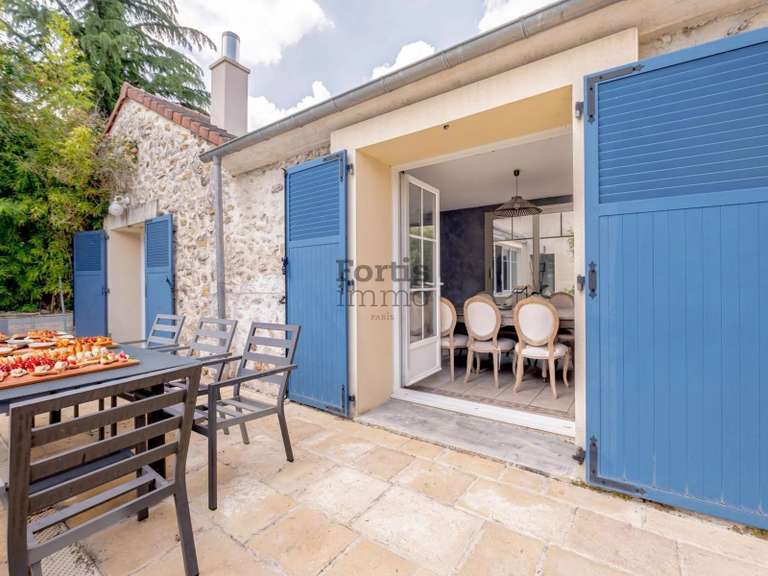 Maison Gouvernes - 414m²