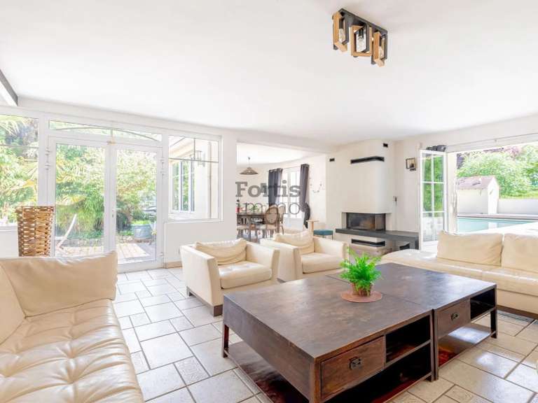 Maison Gouvernes - 414m²